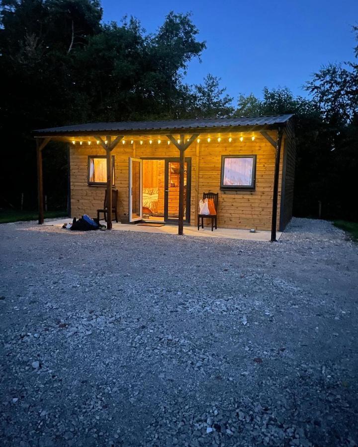 Kingfisher Cabin - Wild Escapes Wrenbury Off Grid Glamping - Ages 12 And Over Baddiley المظهر الخارجي الصورة